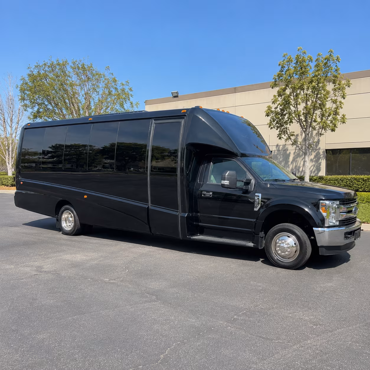 quincea n era sweet 16 party bus rental