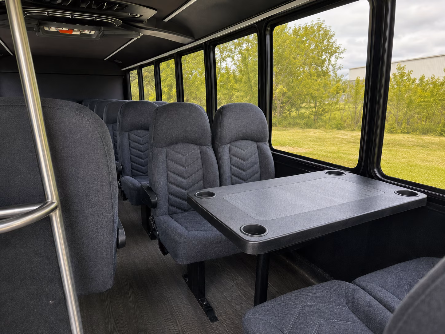 rochester 15 passenger minibus inside