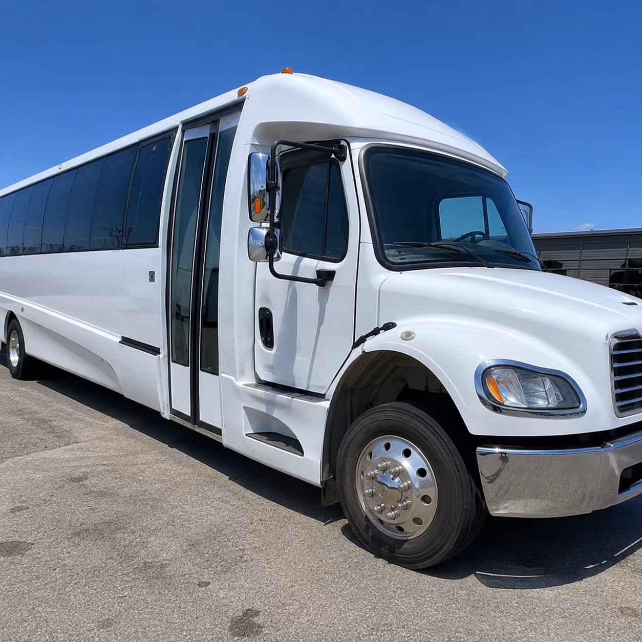 school field trip and educational event buses in rochester